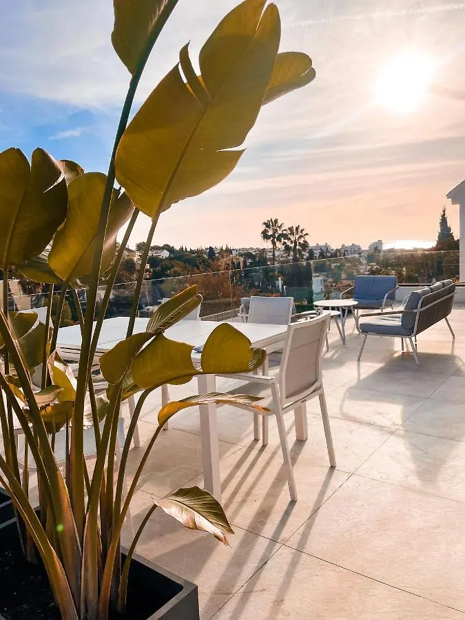 Luxury Villa In Puerto Banus Panoramic Mountain And Sea Views With Private Pool 马尔韦利亚